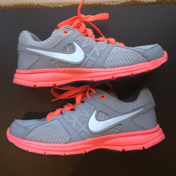 NIKE - grey and pink nike AIRS shoes - Picture 4 of 6
